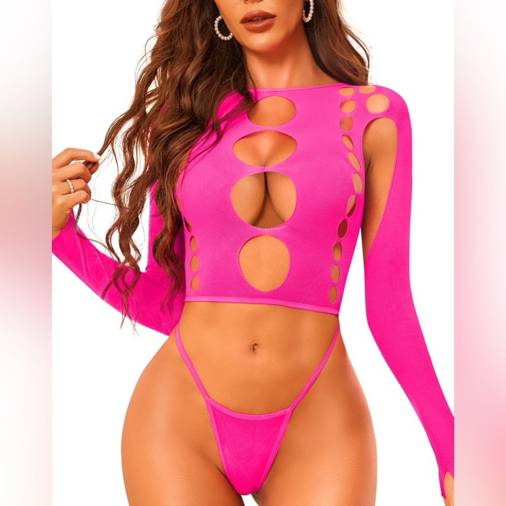 NEW NEVER WORN RSLOVE SET